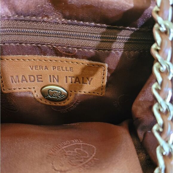 Vera Pelle purse  - Picture 12 of 15